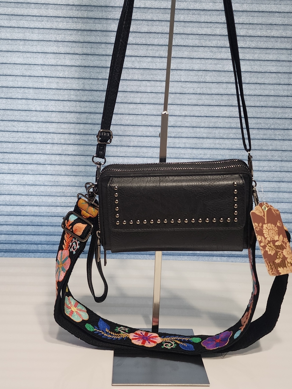 NWT Black Stud-Embellished Crossbody Bag with Floral Embroidered Strap Western